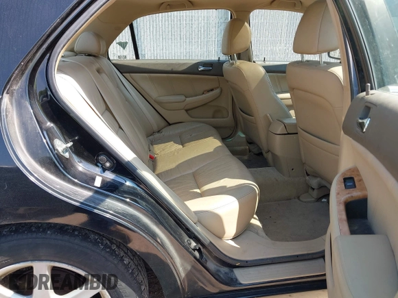 2004 Honda Accord EX с VIN 1HGCM66584A097098, выставлен на аукционе IAAI как лот 42431021 с пробегом 135 143 миль миль и . История ставок и продаж доступна на DreamBid. Изображение 8.