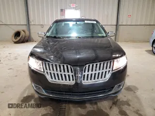 2011 Lincoln MKZ with VIN 3LNHL2GC3BR767121, listed as a Copart auction lot 55437855 with 102,520 mi miles and Salvage Title. Bid and sale history available at DreamBid. Image 5.