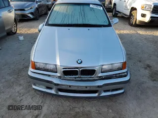 1998 BMW M3 z VIN WBSCD9324WEE07376, wystawiony jako Copart lot #75769934 z przebiegiem Nie podano mil oraz Nie do naprawy. Historia ofert i sprzedaży dostępna na DreamBid. Obrazek 6.