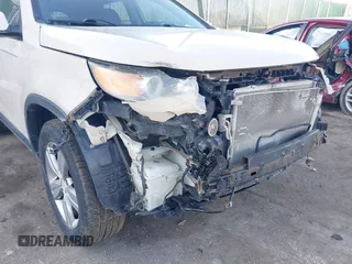 2012 Kia Sorento EX with VIN 5XYKU4A28CG190097, listed as a IAAI auction lot 41457866 with 173,181 mi miles. Bid and sale history available at carsss.com. Image 6.