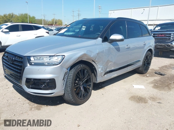 2019 Audi Q7 Prestige with VIN WA1VAAF73KD015756, listed as a IAAI auction lot 41868717 with 49,227 mi miles. Bid and sale history available at carsss.com. Image 18.