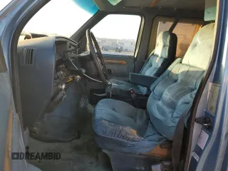 1993 Ford Econoline Cargo with VIN 1FDEE14HXPHA70531, listed as a Copart auction lot 89220235 with 202,718 mi miles and Salvage Title. Bid and sale history available at DreamBid. Image 7.