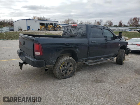2014 Ram 2500 SLT with VIN 3C6UR5DL1EG213543, listed as a Copart auction lot 81848034 with 164,619 mi miles and Salvage title. Bid and sale history available at DreamBid. Image 3.