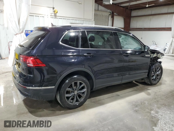 2022 Volkswagen Tiguan SE z VIN 3VV2B7AX0NM148761, wystawiony jako Copart lot #60618595 z przebiegiem 68 437 mil mil oraz Szkoda całkowita • Salvage title. Historia ofert i sprzedaży dostępna na DreamBid. Obrazek 3.