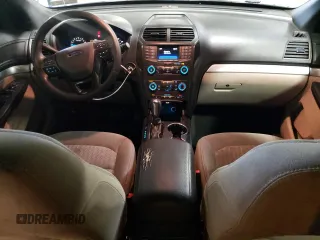 2018 Ford Explorer z VIN 1FM5K7BH1JGA75662, wystawiony jako Copart lot #82543994 z przebiegiem 92 702 mil mil oraz Szkoda całkowita • Salvage title. Historia ofert i sprzedaży dostępna na DreamBid. Obrazek 8.