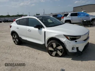 2023 Volvo C40 Recharge Pure Electric Ultimate with VIN YV4ED3GM6P2041457, listed as a Copart auction lot 48752134 with 5,937 mi miles. Bid and sale history available at carsss.com. Image 4.