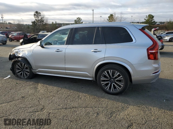2020 Volvo XC90 Momentum with VIN YV4102CK5L1621422, listed as a Copart auction lot 49204565 with 29,860 mi miles and Salvage Title. Bid and sale history available at carsss.com. Image 2.
