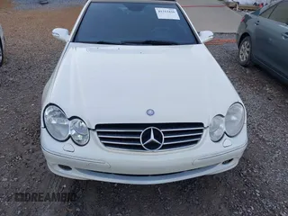 2009 Mercedes-Benz CLK 350 z VIN WDBTK56F89T106562, wystawiony jako IAAI lot #41313426 z przebiegiem 161 578 mil mil oraz . Historia ofert i sprzedaży dostępna na DreamBid. Obrazek 12.