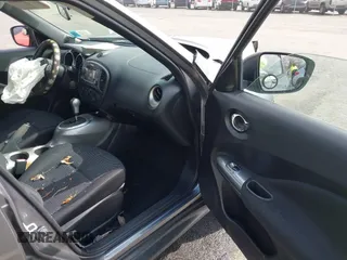2015 Nissan Juke SV with VIN JN8AF5MVXFT553675, listed as a IAAI auction lot 41815944 with 100,000 mi miles and . Bid and sale history available at DreamBid. Image 5.