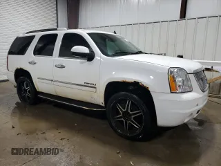 2010 GMC Yukon Denali with VIN 1GKUKEEF3AR248654, listed as a Copart auction lot 73809884 with 180,610 mi miles and Clean Title. Bid and sale history available at carsss.com. Image 4.