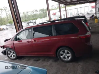 2016 Toyota Sienna LE AAS with VIN 5TDKK3DC0GS760526, listed as a IAAI auction lot 42424888 with 102,036 mi miles and . Bid and sale history available at DreamBid. Image 13.