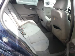 2016 Chevrolet Malibu LS z VIN 1G1ZB5ST5GF201530, wystawiony jako IAAI lot #41524549 z przebiegiem 198 968 mil mil oraz . Historia ofert i sprzedaży dostępna na DreamBid. Obrazek 8.