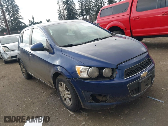 2013 Chevrolet Sonic LT with VIN 1G1JC6SB0D4205841, listed as a IAAI auction lot 41360755 with 137,150 mi miles. Bid and sale history available at carsss.com. Image 1.