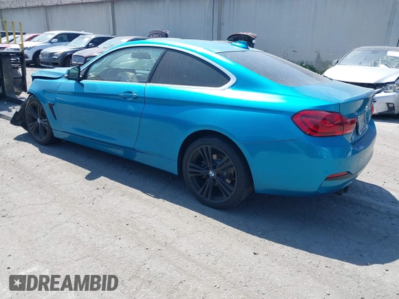 2018 BMW 4 Series 430i z VIN WBA4W3C56JAE99472, wystawiony jako IAAI lot #41936345 z przebiegiem 40 892 mil mil oraz . Historia ofert i sprzedaży dostępna na DreamBid. Obrazek 3.