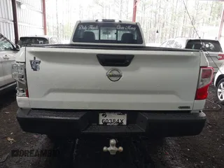 2017 Nissan Titan z VIN 1N6AA1R95HN544191, wystawiony jako IAAI lot #41912622 z przebiegiem 134 721 mil mil oraz . Historia ofert i sprzedaży dostępna na DreamBid. Obrazek 16.