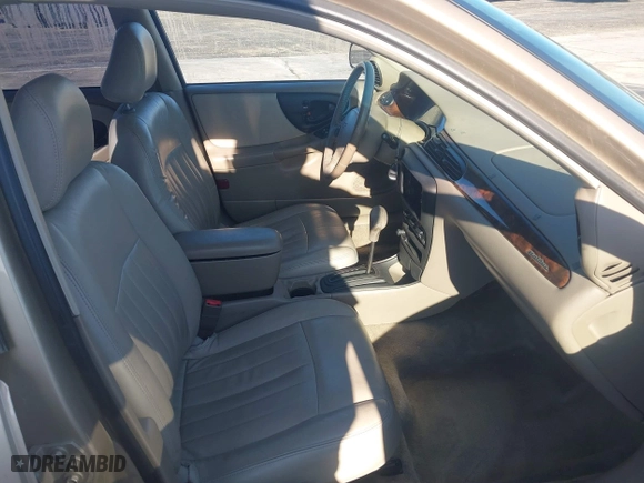 2001 Chevrolet Malibu LS with VIN 1G1NE52J41M674097, listed as a IAAI auction lot 41742386 with 44,514 mi miles. Bid and sale history available at carsss.com. Image 5.