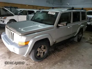2010 Jeep Commander Sport z VIN 1J4RG4GK9AC124439, wystawiony jako Copart lot #54749315 z przebiegiem 150 204 mil mil oraz Czysty tytuł • Clean title. Historia ofert i sprzedaży dostępna na DreamBid. Obrazek 1.