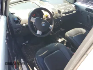 2008 Volkswagen Beetle S with VIN 3VWPW31C58M502208, listed as a Copart auction lot 61663455 with 93,982 mi miles and Salvage title. Bid and sale history available at DreamBid. Image 8.
