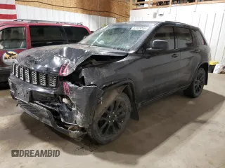 2017 Jeep Grand Cherokee Altitude z VIN 1C4RJFAG9HC881343, wystawiony jako Copart lot #42408055 z przebiegiem 104 482 mil mil oraz Szkody całkowita. Historia ofert i sprzedaży dostępna na DreamBid. Obrazek 1.