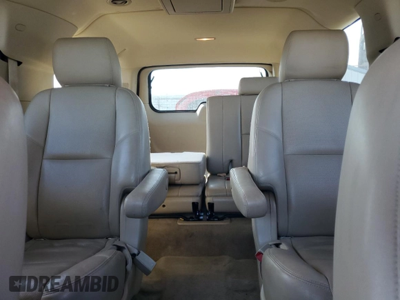 2013 Cadillac Escalade ESV Premium z VIN 1GYS4JEF3DR193014, wystawiony jako Copart lot #50716935 z przebiegiem 202 913 mil mil oraz Szkoda całkowita • Salvage title. Historia ofert i sprzedaży dostępna na DreamBid. Obrazek 10.