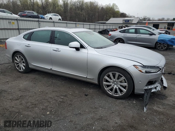 2018 Volvo S90 Inscription with VIN LVY992MLXJP008251, listed as a Copart auction lot 52602955 with 30,281 mi miles and Salvage Title. Bid and sale history available at carsss.com. Image 4.