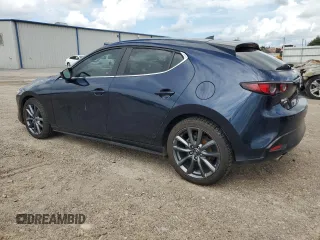 2019 Mazda Mazda3 Hatchback w/Preferred Pkg with VIN JM1BPBMM8K1137763, listed as a Copart auction lot 71498474 with 27,825 mi miles and Salvage Title. Bid and sale history available at carsss.com. Image 2.