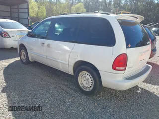 2000 Dodge Caravan SE with VIN 2B4GP45G9YR613000, listed as a IAAI auction lot 41806316 with Not Provided miles and . Bid and sale history available at carsss.com. Image 3.