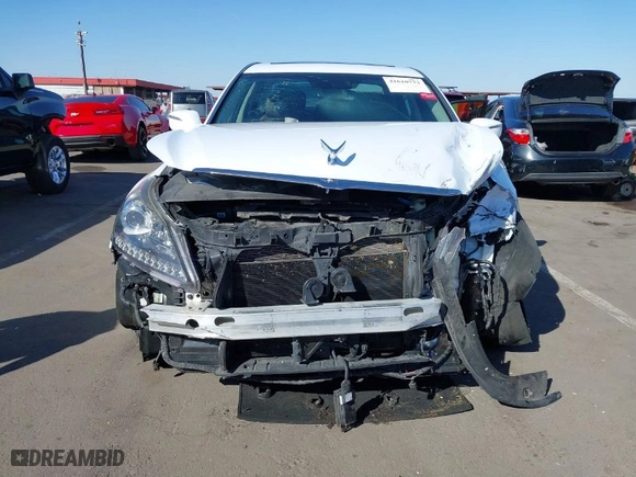 2014 Hyundai Equus Ultimate with VIN KMHGH4JHXEU089655, listed as a IAAI auction lot 41610773 with NaN miles. Bid and sale history available at carsss.com. Image 11.