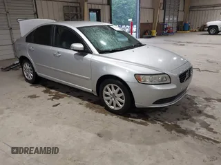 2008 Volvo S40 2.4L z VIN YV1MS382782366311, wystawiony jako IAAI lot #42437989 z przebiegiem 61 271 mil mil oraz . Historia ofert i sprzedaży dostępna na DreamBid. Obrazek 1.