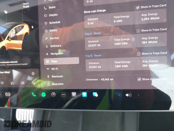 2021 Tesla Model 3 Performance with VIN 5YJ3E1EC1MF063445, listed as a IAAI auction lot 41293243 with 43,143 mi miles and . Bid and sale history available at DreamBid. Image 7.