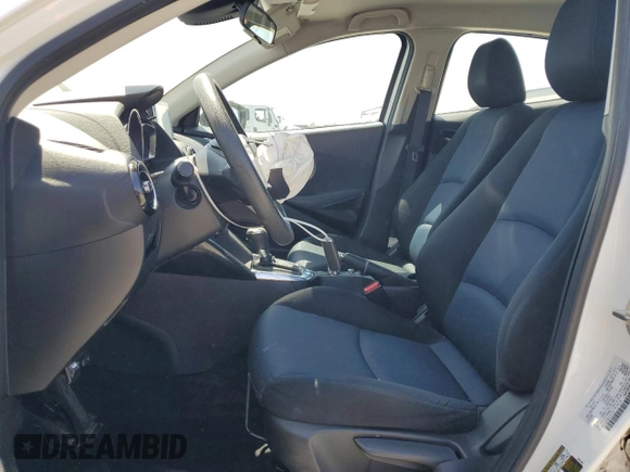 2016 Scion iA z VIN 3MYDLBZV6GY141773, wystawiony jako Copart lot #58448315 z przebiegiem Nie podano mil oraz Szkoda całkowita • Salvage title. Historia ofert i sprzedaży dostępna na DreamBid. Obrazek 7.