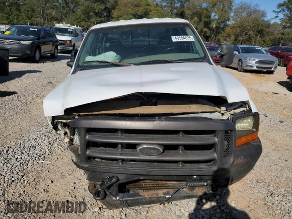 2000 Ford F-350 XL with VIN 1FTSW30L6YEB51197, listed as a Copart auction lot 49504835 with 284,070 mi miles and Salvage Title. Bid and sale history available at DreamBid. Image 5.