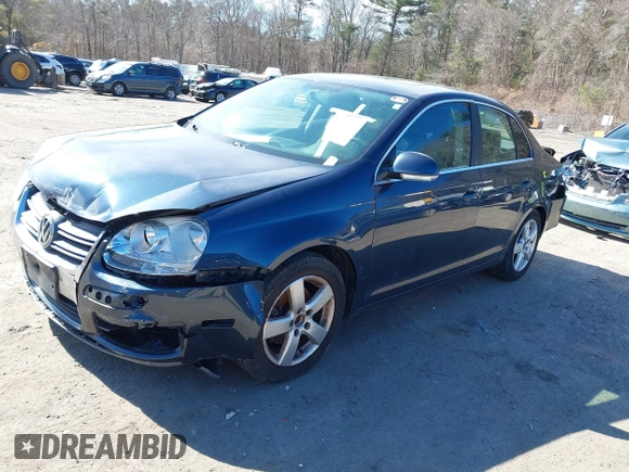 2009 Volkswagen Jetta SE with VIN 3VWRZ71K59M057372, listed as a IAAI auction lot 41741847 with 197,105 mi miles and . Bid and sale history available at DreamBid. Image 2.