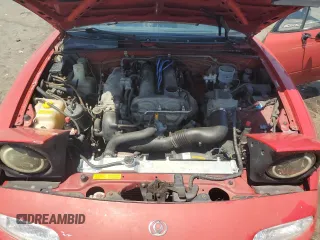 1993 Mazda MX-5 Miata z VIN JM1NA3511P0406871, wystawiony jako Copart lot #62239125 z przebiegiem 217 379 mil mil oraz Szkoda całkowita • Salvage title. Historia ofert i sprzedaży dostępna na DreamBid. Obrazek 11.