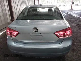 2012 Volkswagen Passat S w/Appearance with VIN 1VWAP7A30CC042041, listed as a IAAI auction lot 42051506 with 154,896 mi miles. Bid and sale history available at carsss.com. Image 16.