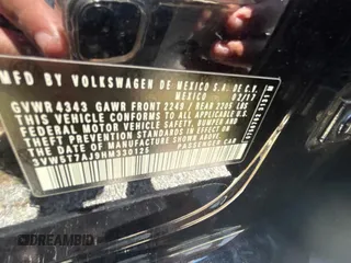 2017 Volkswagen Jetta GLI z VIN 3VW5T7AJ9HM330125, wystawiony jako Copart lot #57632155 z przebiegiem 103 949 mil mil oraz Czysty tytuł • Clean title. Historia ofert i sprzedaży dostępna na DreamBid. Obrazek 10.