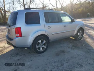 2015 Honda Pilot EX-L with VIN 5FNYF4H57FB006655, listed as a IAAI auction lot 41822385 with 125,915 mi miles and . Bid and sale history available at carsss.com. Image 4.
