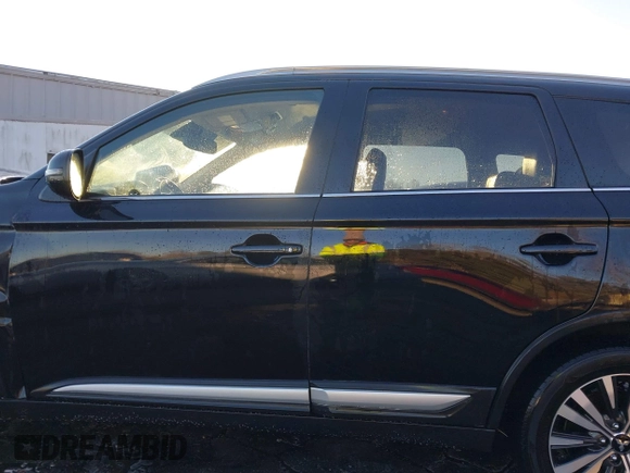 2020 Mitsubishi Outlander SE with VIN JA4AD3A31LZ043310, listed as a IAAI auction lot 41270274 with 141,924 mi miles and . Bid and sale history available at DreamBid. Image 14.