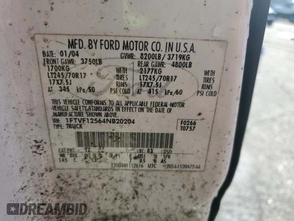 2004 Ford F-150 XL с VIN 1FTVF12564NB20204, выставлен на аукционе Copart как лот 50256655 с пробегом 211 041 миль миль и Списание • Salvage title. История ставок и продаж доступна на DreamBid. Изображение 12.