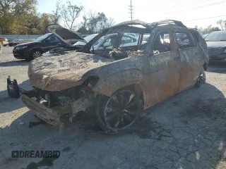 2021 Volkswagen Atlas SEL R-Line with VIN 1V2SR2CA5MC597678, listed as a Copart auction lot 71943944 with Not provided miles and Non repairable. Bid and sale history available at DreamBid. Image 1.