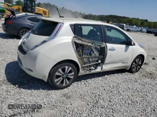 2013 Nissan LEAF SL with VIN 1N4AZ0CP9DC409899, listed as a Copart auction lot 52597555 with 61,628 mi miles and Salvage Title. Bid and sale history available at carsss.com. Image 3.