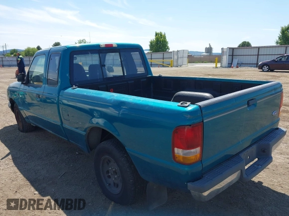 1994 Ford Ranger Splash z VIN 1FTCR14X1RPB54821, wystawiony jako IAAI lot #42386817 z przebiegiem 222 997 mil mil oraz . Historia ofert i sprzedaży dostępna na DreamBid. Obrazek 3.