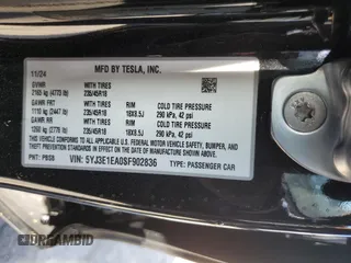 2025 Tesla Model 3 Long Range with VIN 5YJ3E1EA0SF902836, listed as a Copart auction lot 49674245 with 3,302 mi miles and Salvage Title. Bid and sale history available at DreamBid. Image 15.
