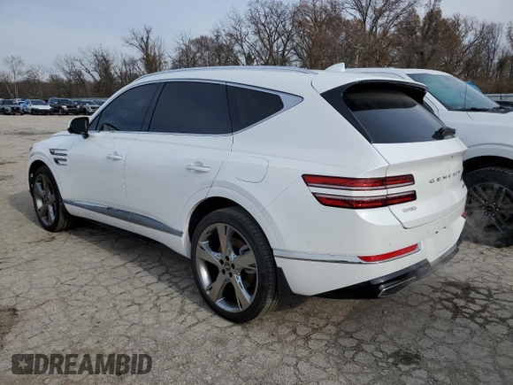 2021 Genesis GV80 with VIN KMUHCESC1MU075011, listed as a Copart auction lot 82869404 with 13,816 mi miles and Salvage title. Bid and sale history available at DreamBid. Image 2.