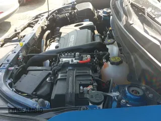 2021 Chevrolet Equinox LT with VIN 3GNAXUEV6ML351328, listed as a IAAI auction lot 43142074 with 39,640 mi miles and . Bid and sale history available at DreamBid. Image 19.