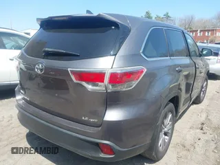 2015 Toyota Highlander LE z VIN 5TDBKRFH5FS178691, wystawiony jako IAAI lot #42058496 z przebiegiem 103 411 mil mil oraz . Historia ofert i sprzedaży dostępna na DreamBid. Obrazek 4.