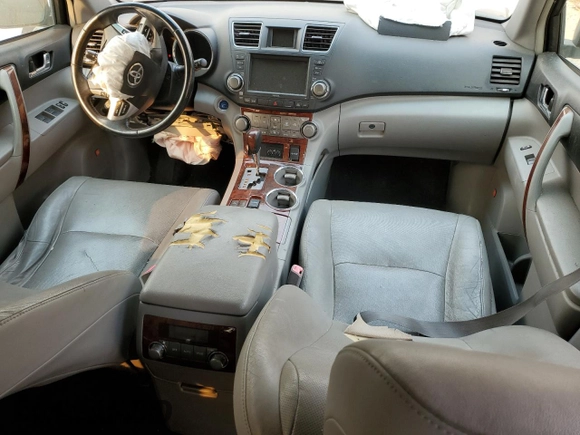 2011 Toyota Highlander Hybrid Limited with VIN JTEDC3EH6B2003044, listed as a Copart auction lot 87972595 with 193,125 mi miles and Salvage Title. Bid and sale history available at carsss.com. Image 8.
