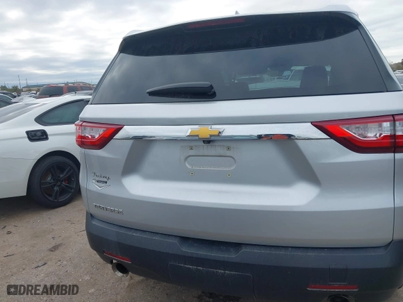 2021 Chevrolet Traverse LS with VIN 1GNERFKW9MJ228909, listed as a IAAI auction lot 41024869 with 61,943 mi miles. Bid and sale history available at carsss.com. Image 15.