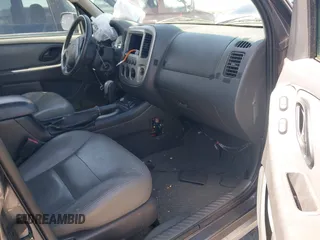 2006 Ford Escape Hybrid with VIN 1FMCU96H86KC82075, listed as a IAAI auction lot 41966536 with 91,270 mi miles and . Bid and sale history available at DreamBid. Image 5.