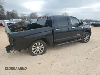 2017 Toyota Tundra Limited z VIN 5TFHW5F10HX606254, wystawiony jako Copart lot #49882695 z przebiegiem Nie podano mil oraz Szkoda całkowita • Salvage title. Historia ofert i sprzedaży dostępna na DreamBid. Obrazek 3.